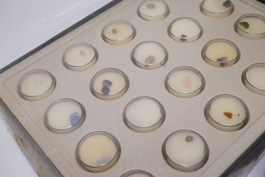 A collection of specimen stones and fossils to include amethyst, quartz and obsidian. Condition - fair to good